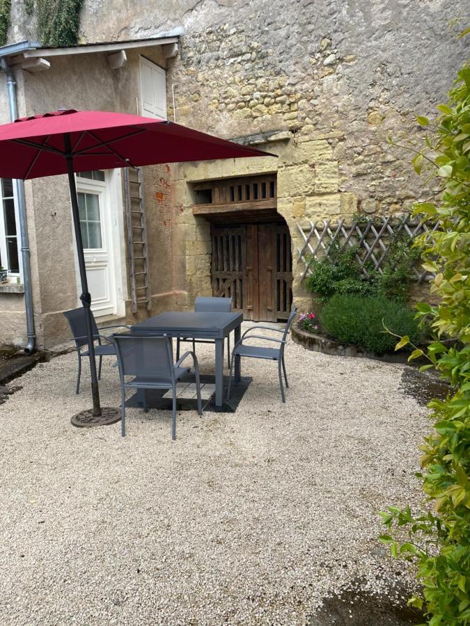 Maison Vigneronne Nazelles-Negron Luaran gambar